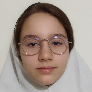 النا اصغرزاده